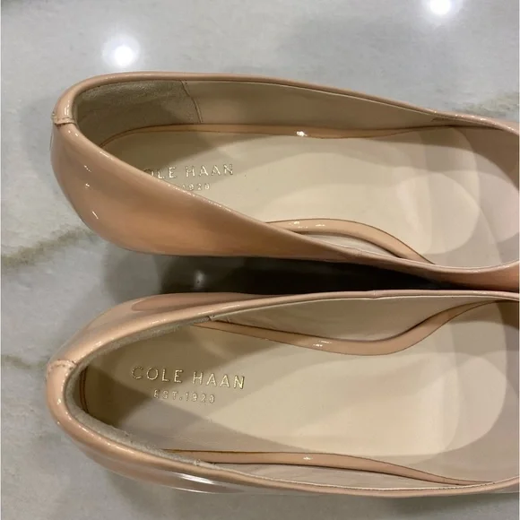Cole Haan Wedge Heels Size 9.5 Nude Beige Peep Toe NWOB - Picture 4 of 16